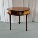Coffee table worker