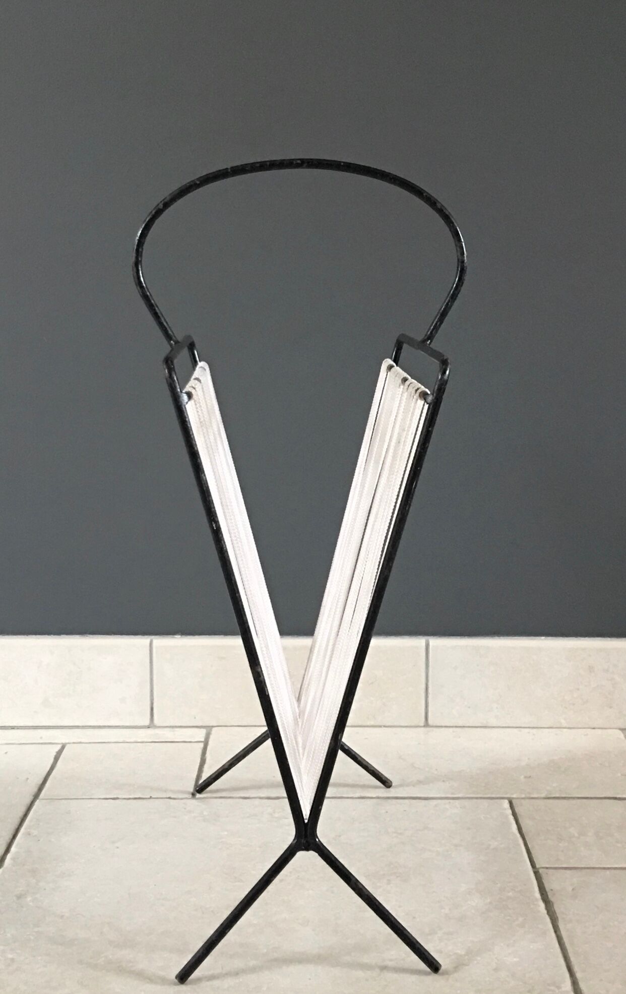 Vintage magazines rack