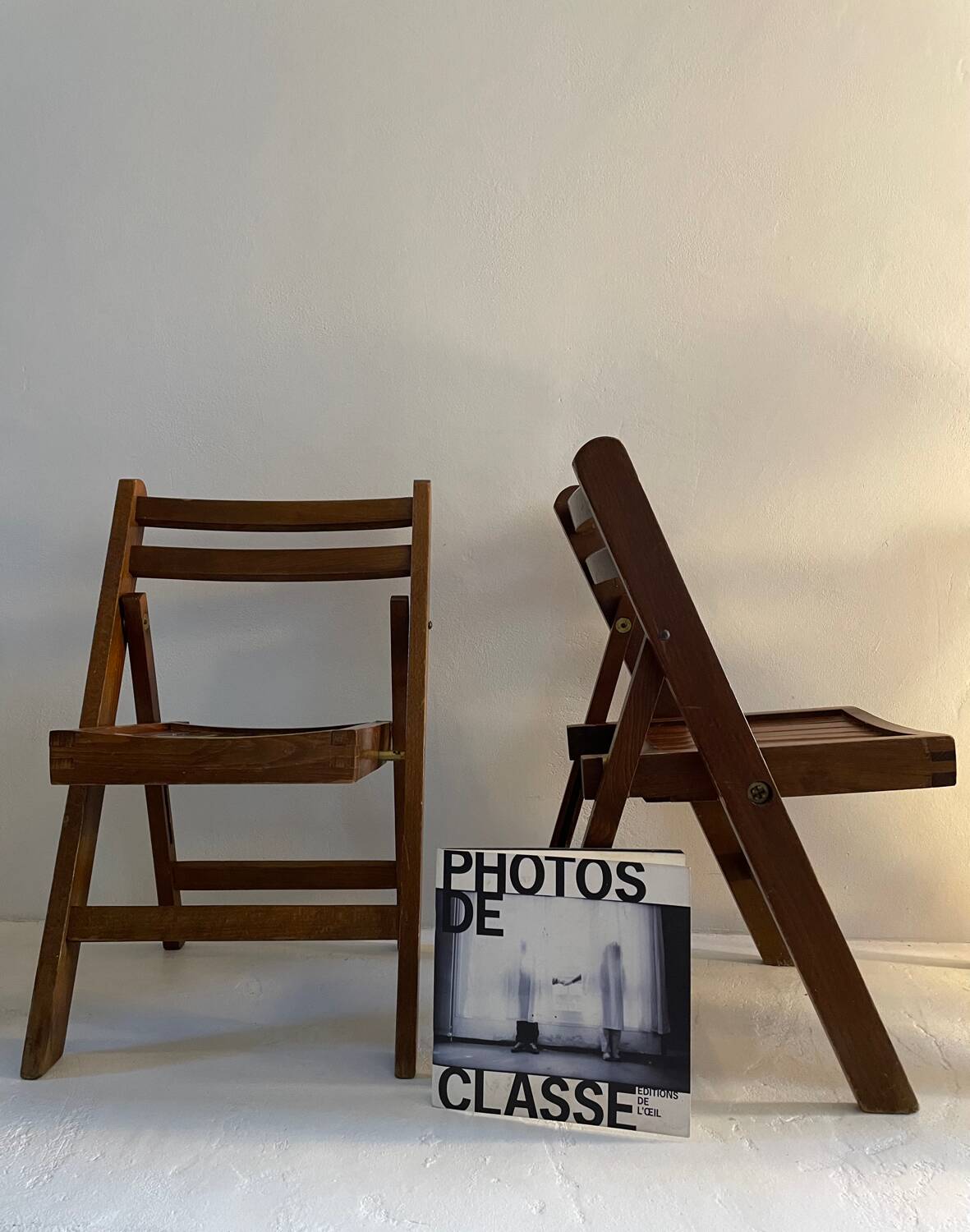 Wooden folding chair for children