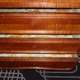 Dresser XlX, style Louis XV