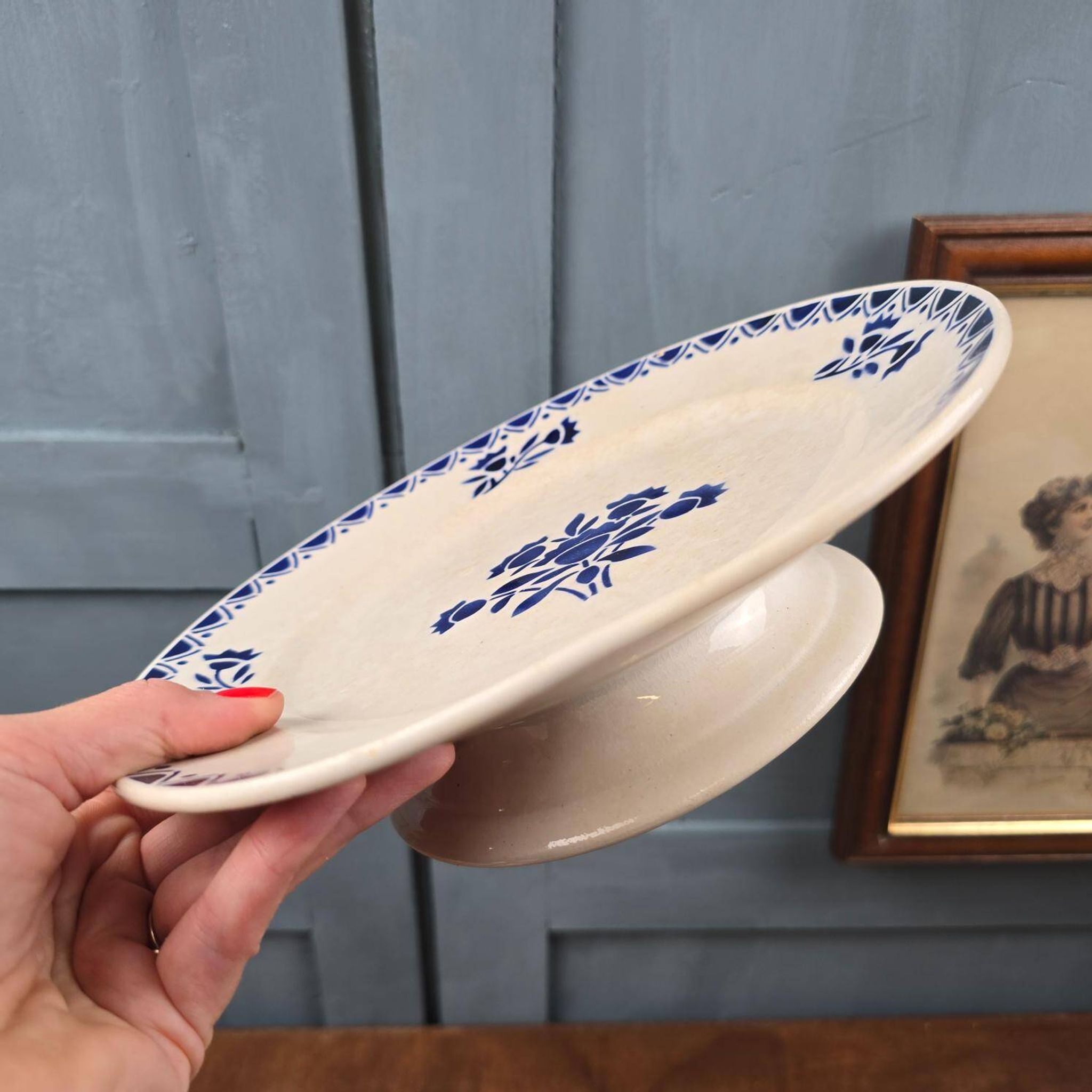 Antique footed dish – blue floral decoration – St Amandinoise