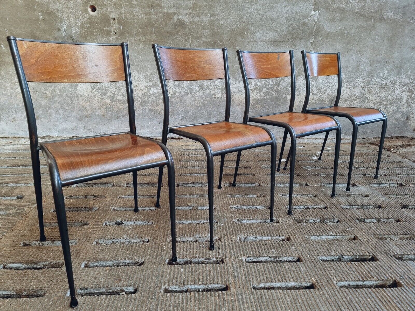 Vintage chairs school chairs 4x Mullca