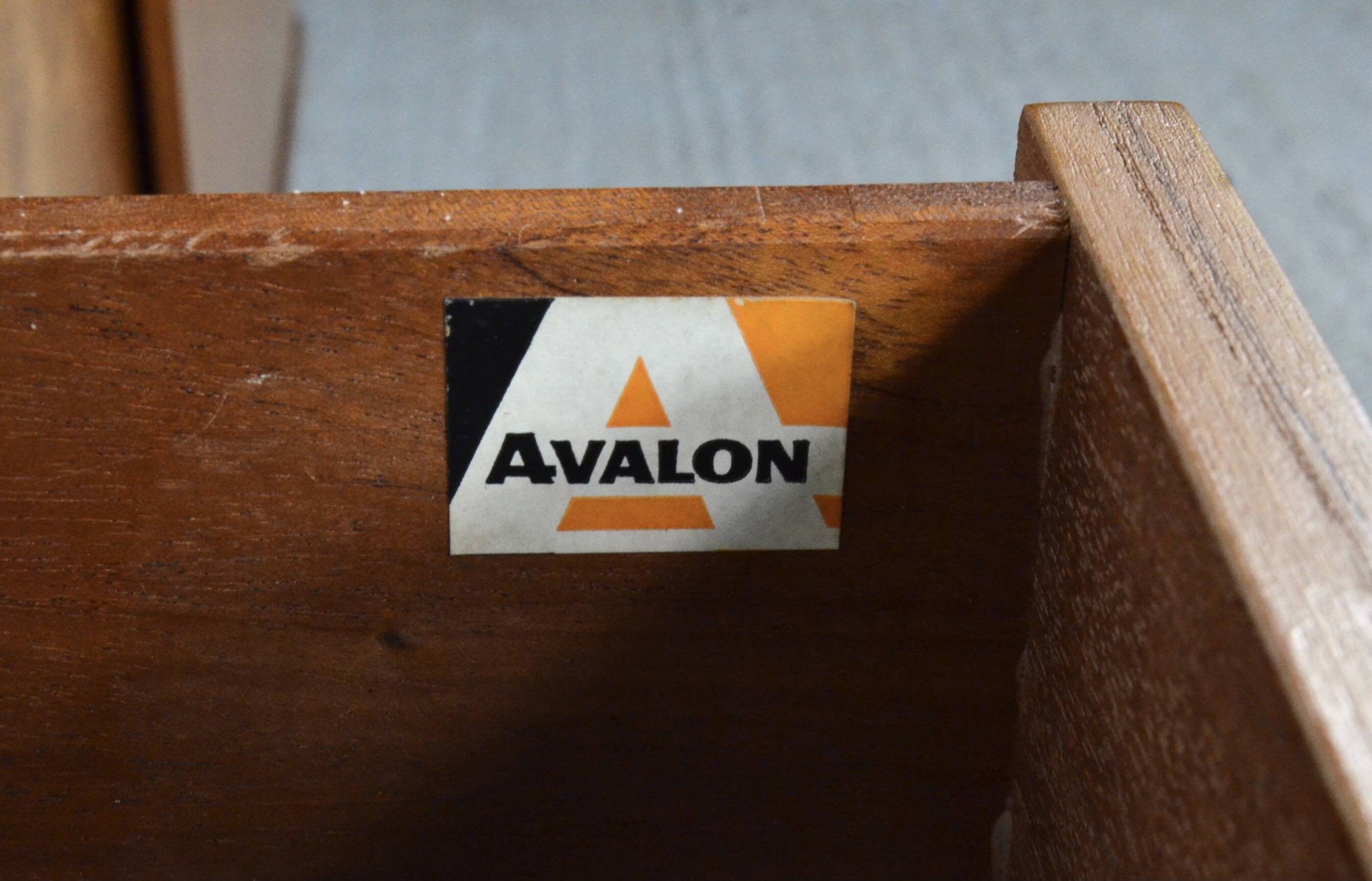 Buffet/commode vintage « Avalon » en teck, style milieu du siècle. Livraison. Mod.