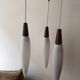 Suspension 3 feux opaline & teck, Louis Kalff 1960
