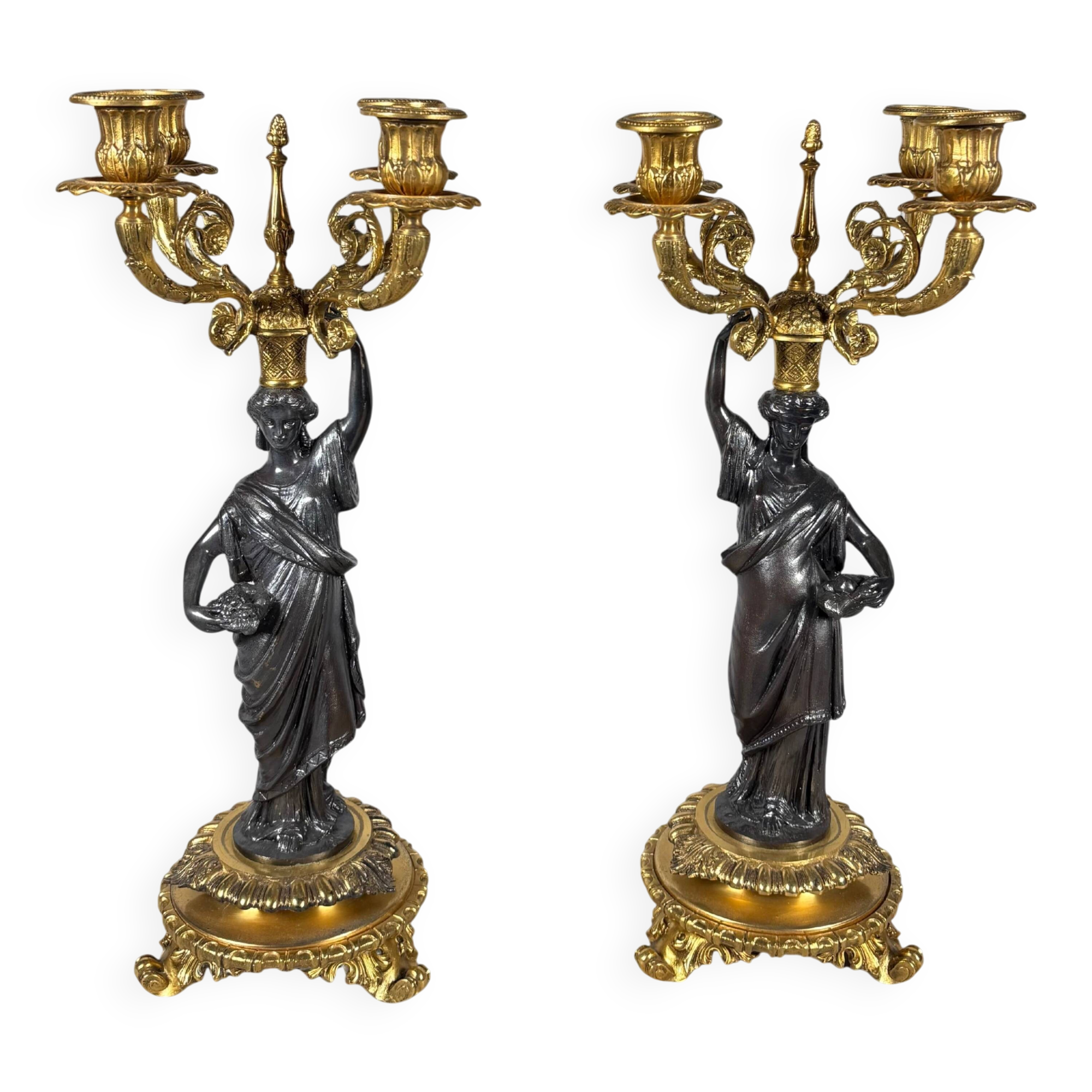 Pair of candelabra with women in the antique style of Napoleon III.