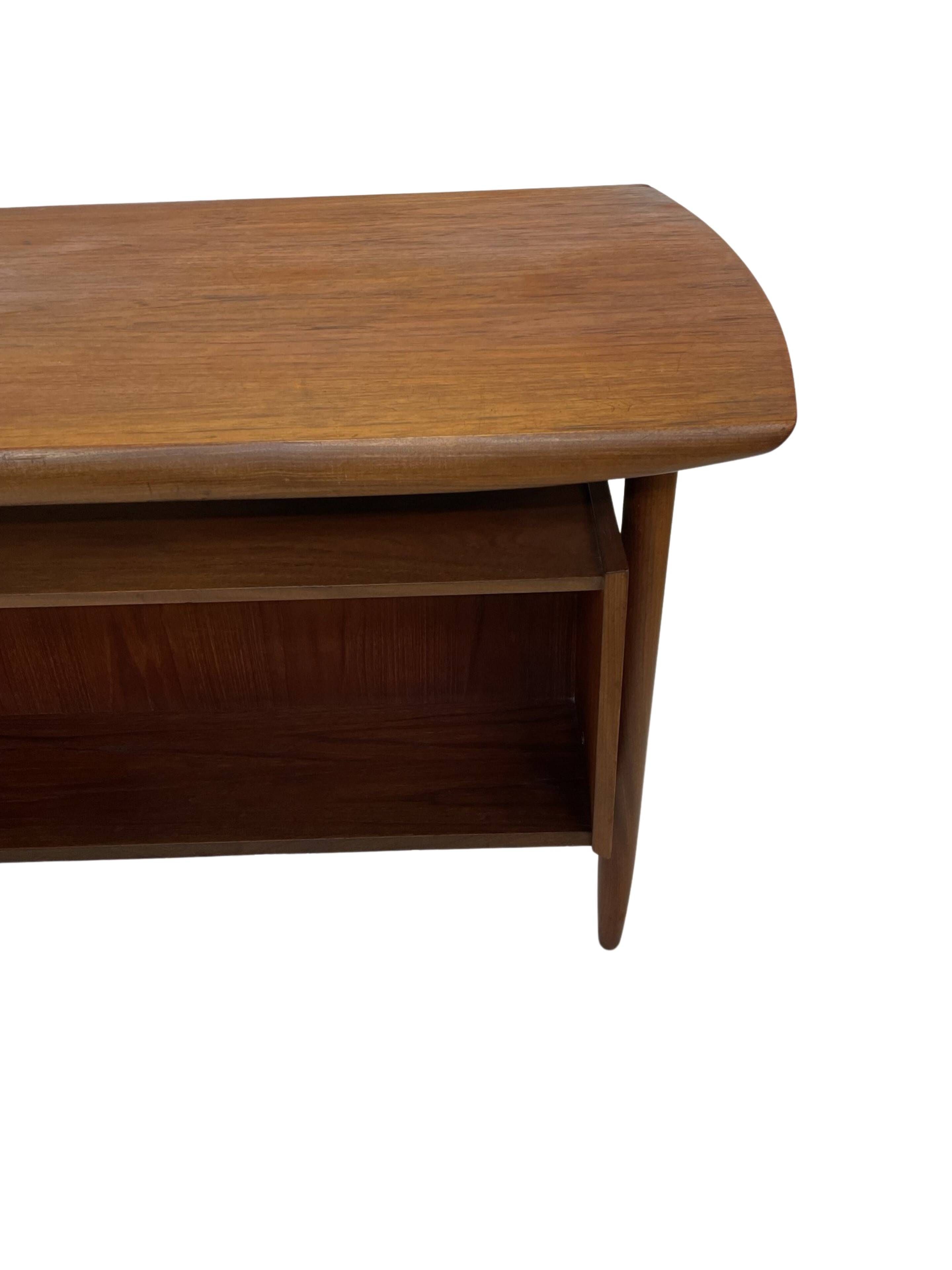 Bureau vintage en teck de Tijsseling pour Propos Hulmefa 1960