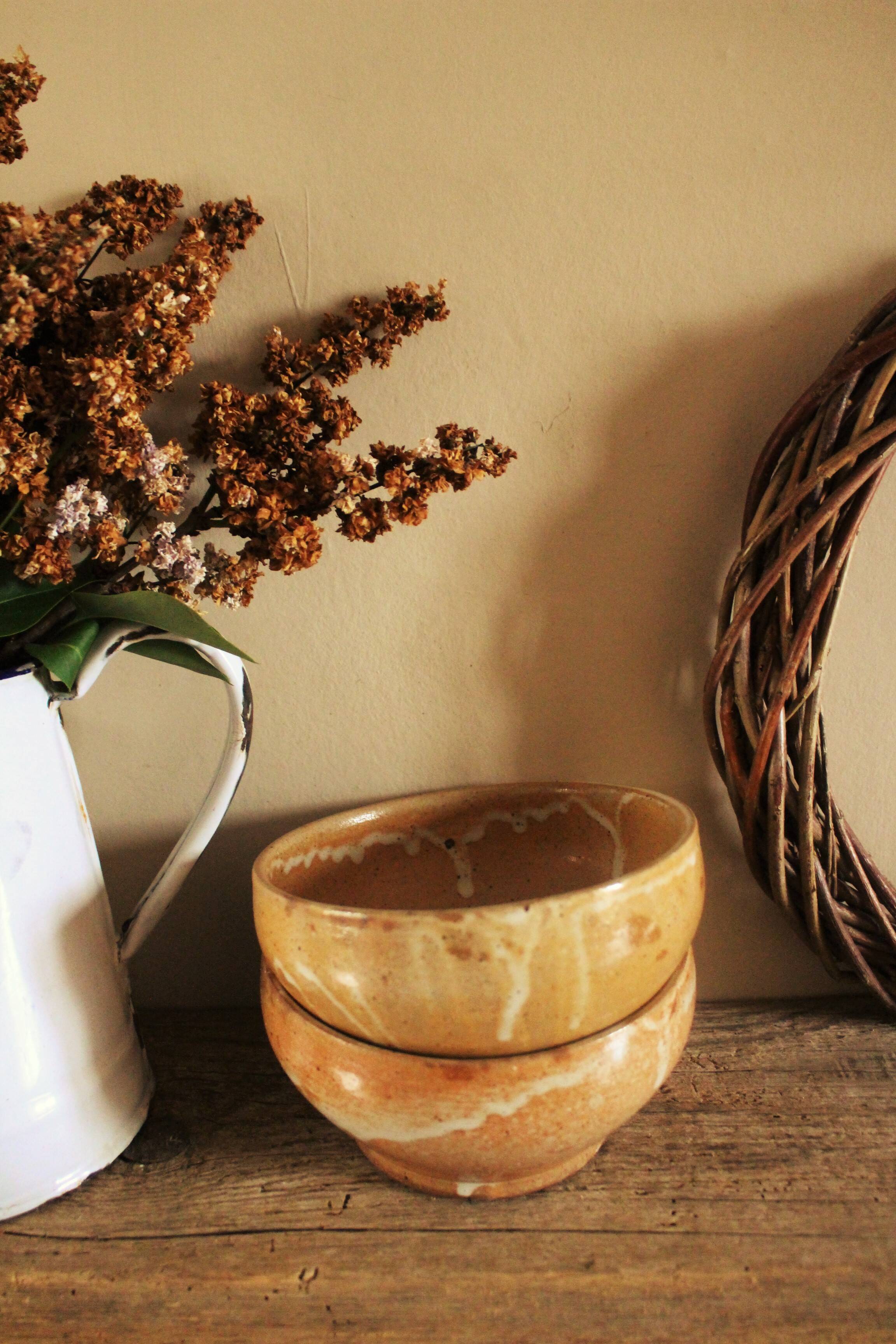 A set of 2 vintage marbled stoneware bowls