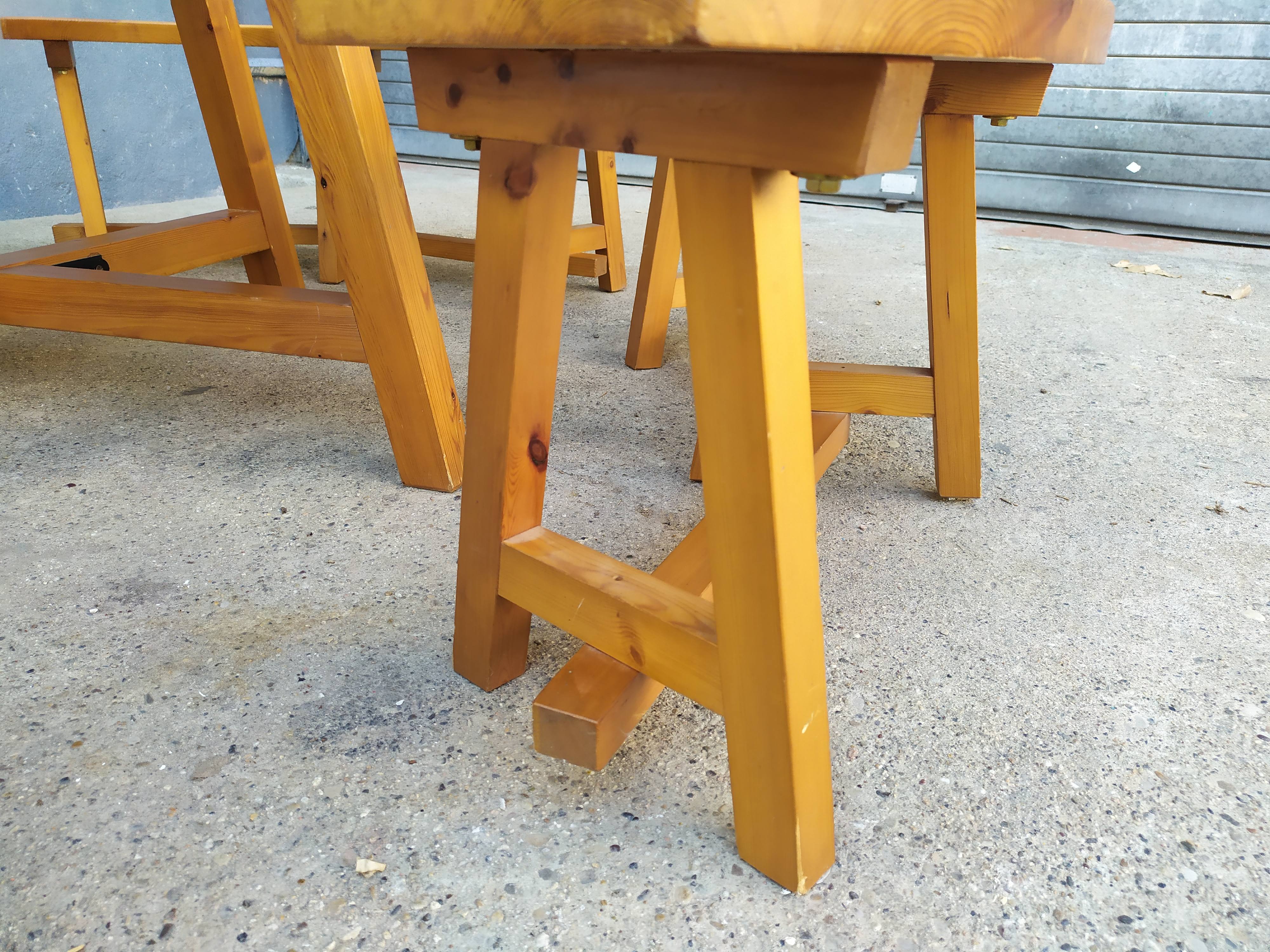 Table et banc châlet de montagne
