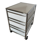 USM Haller wheeled caisson in Pure White