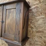 Wall storage