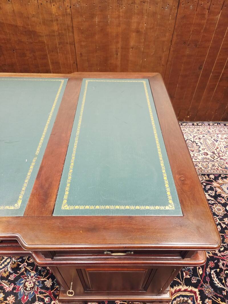 English Antique Desk Partnerdesk