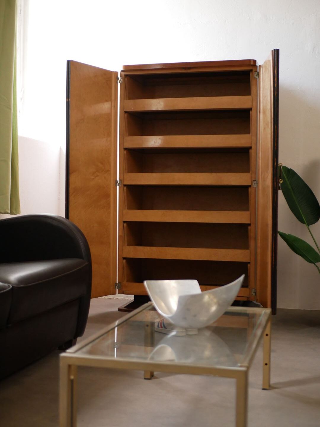 Art deco shoe cabinet