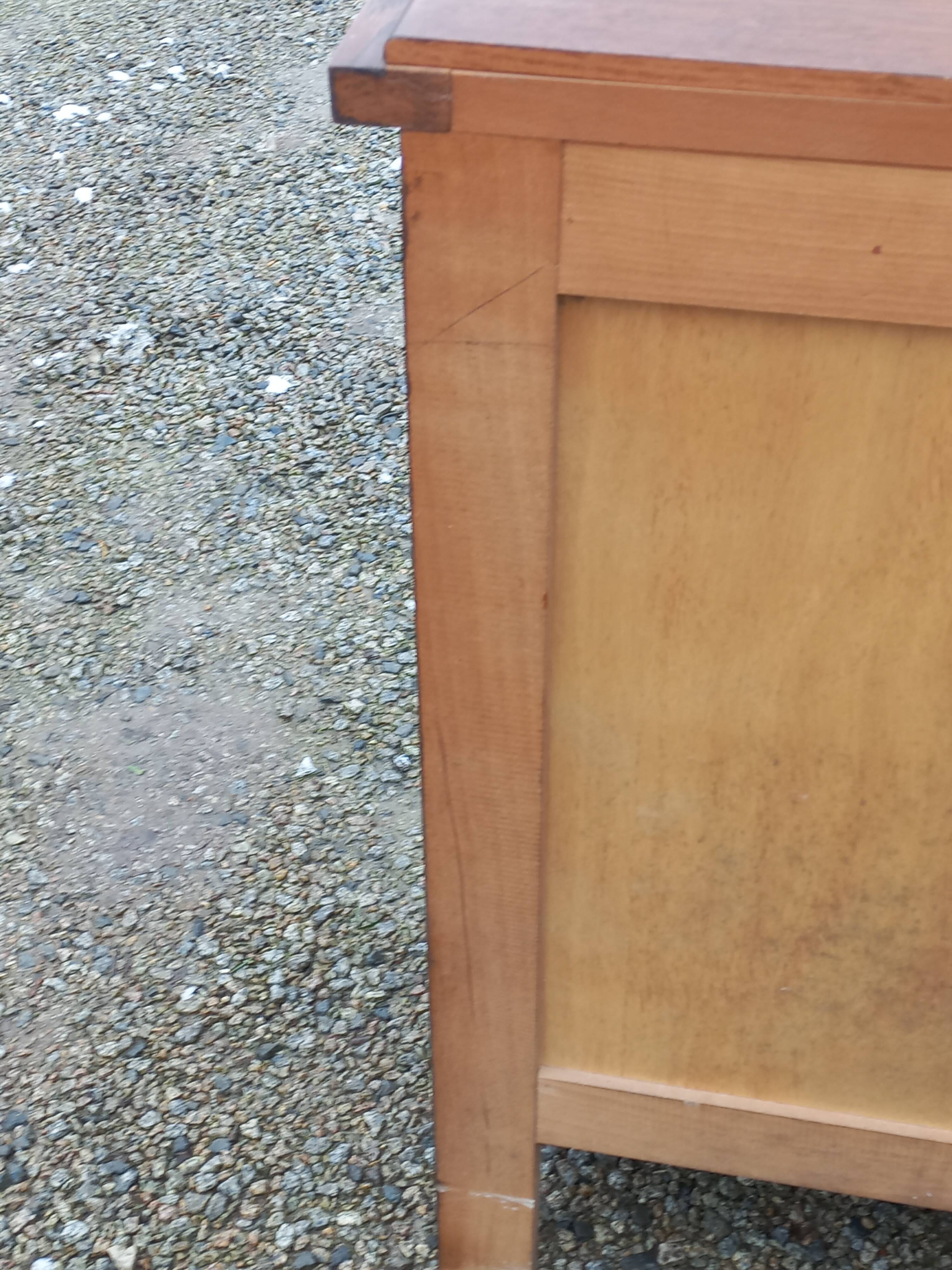 Vintage chest of drawers from the 50s in solid oak legs compass 4 drawers