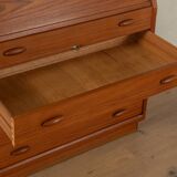 1980s bureau, Dyrlund