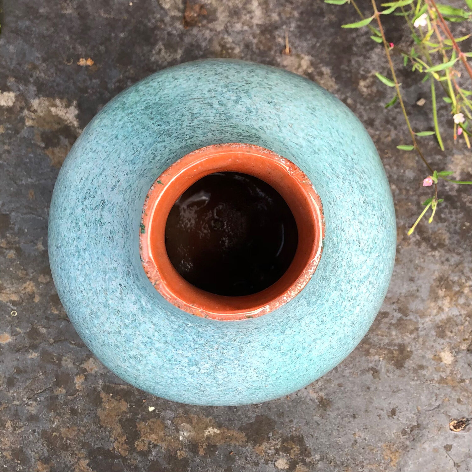 Ceramic vase