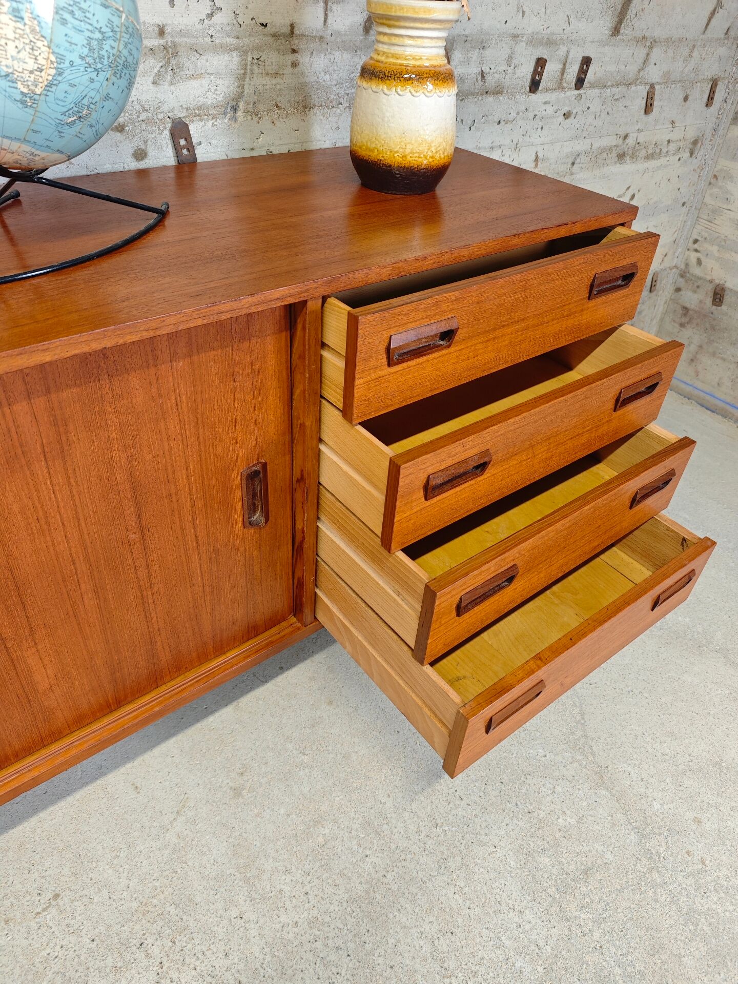 Vintage enfilade