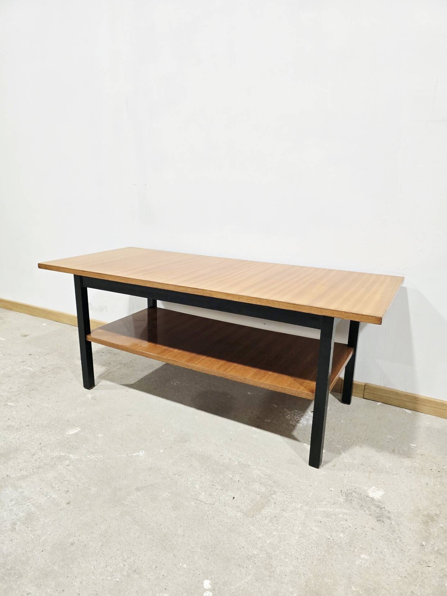 Vintage 1970s Wooden Coffee Table with Lower Shelf – Mid-Century Moder