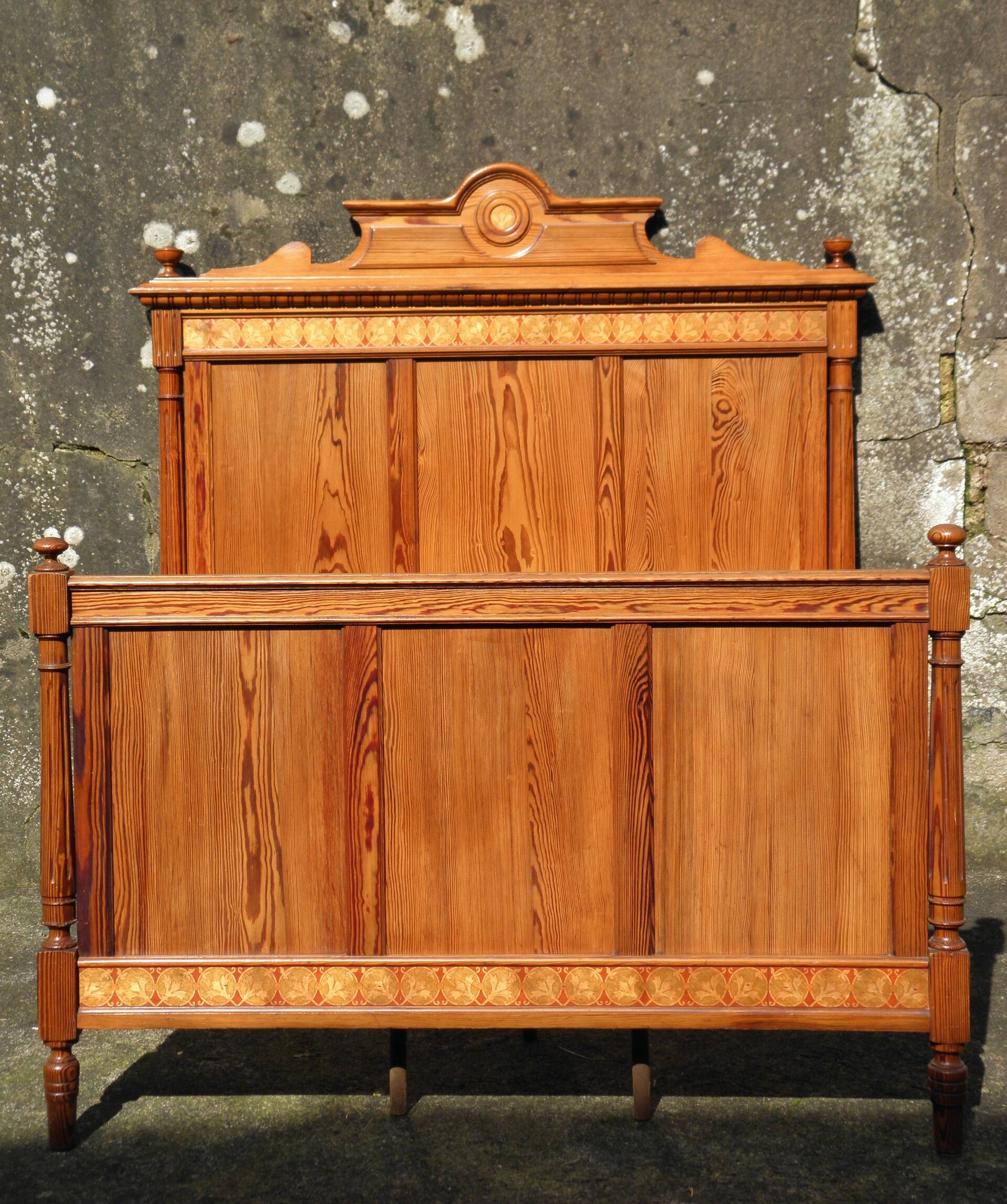 1900 bed in pitch pine 193 x 120