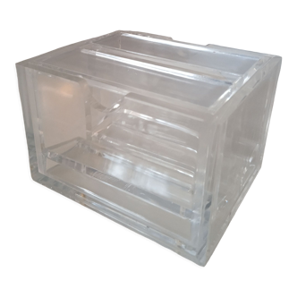 cigarette dispenser