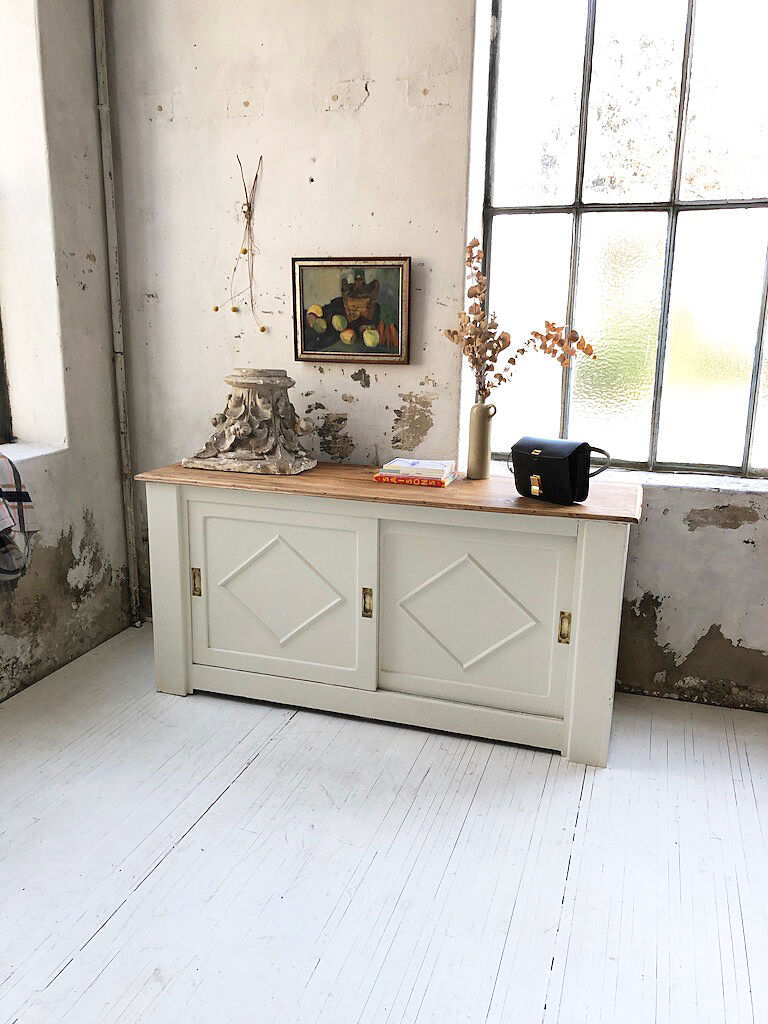White sliding craft furniture