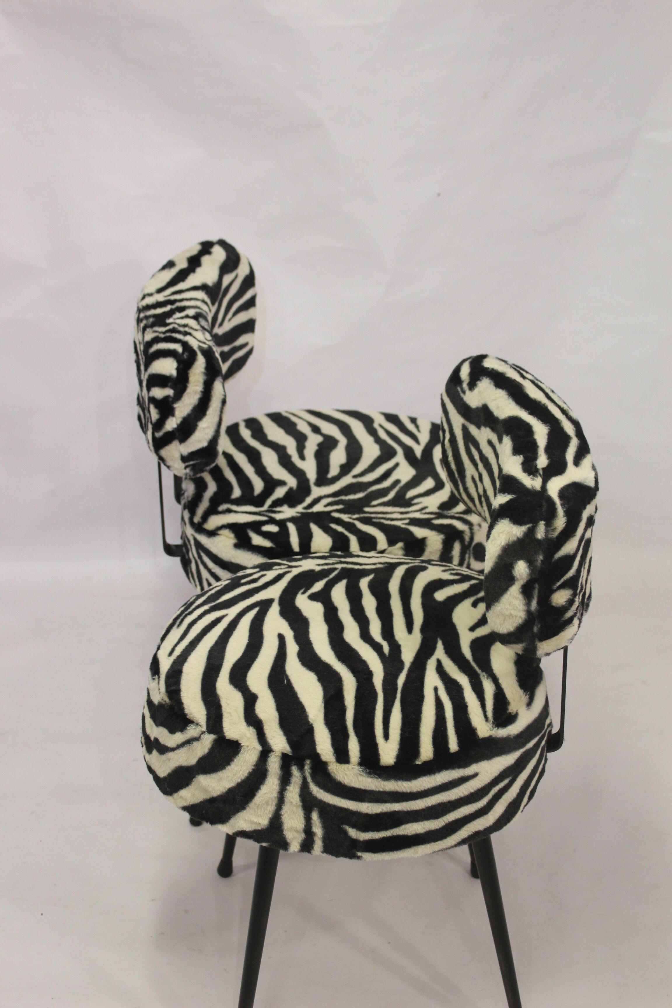 Pair of chairs pelfran zebra fur fabric