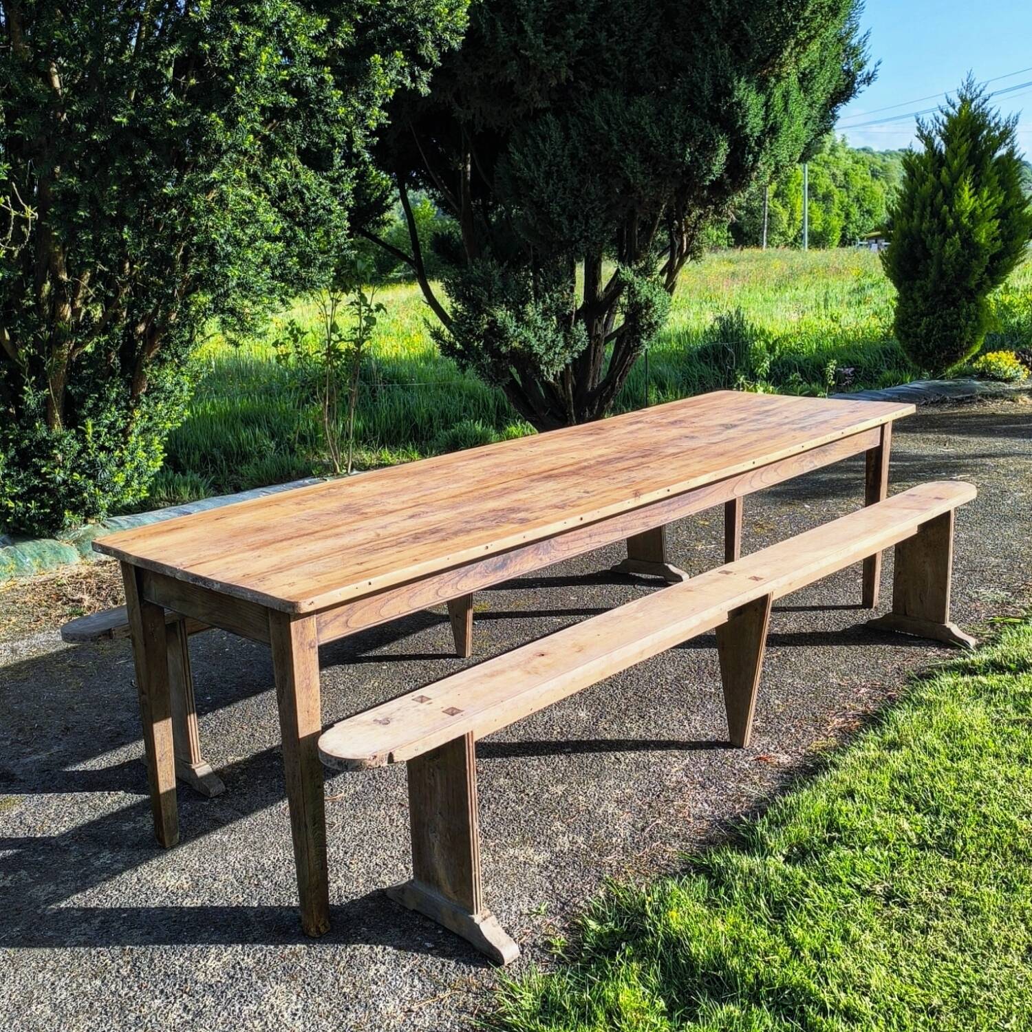 Large farmhouse table