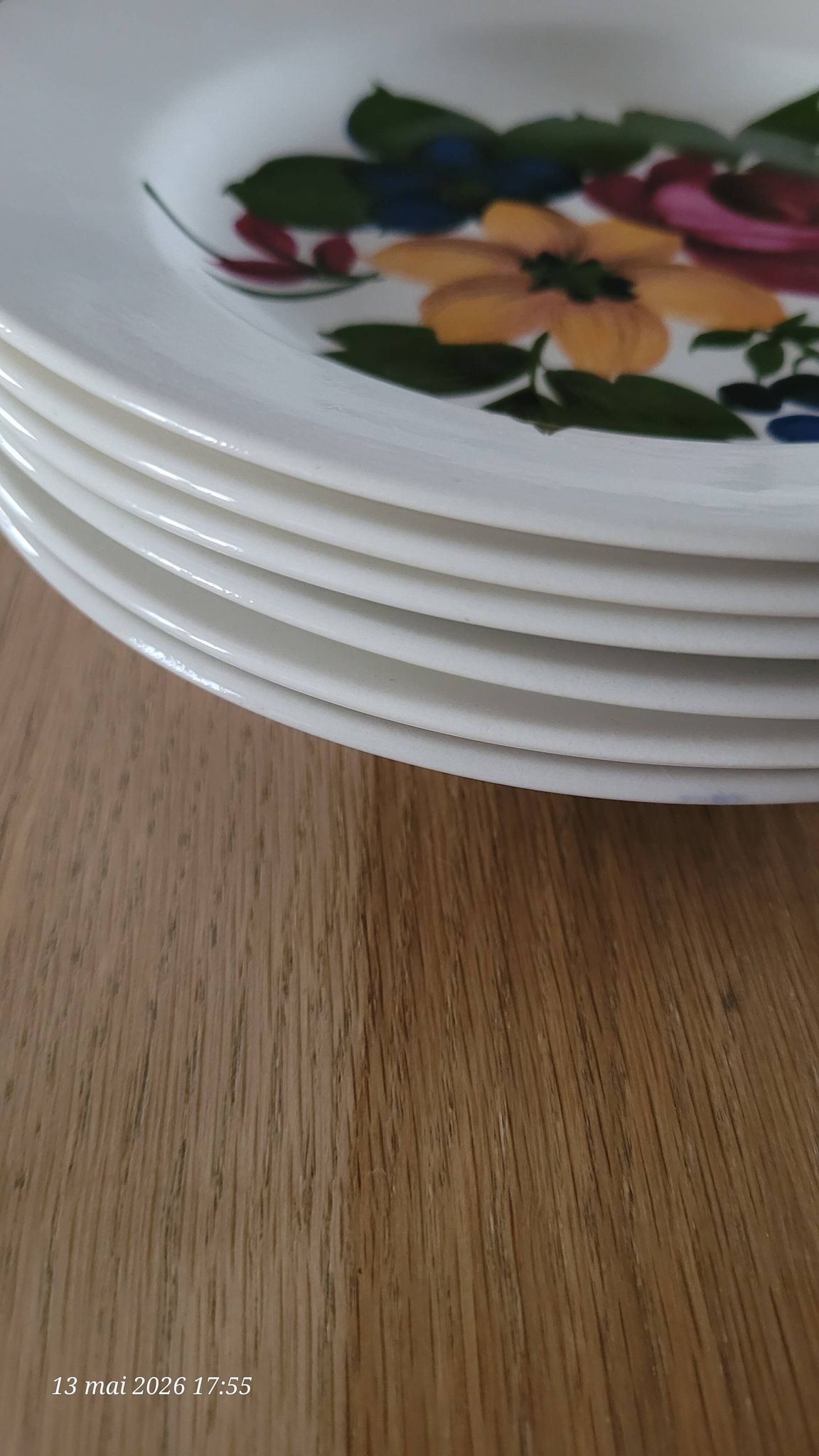 6 assiettes creuses vintage, motif floral