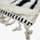 Tapis noir et blanc contemporain -  300 x 210 cm