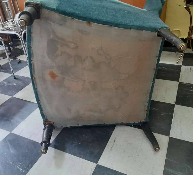 Fauteuil chauffeuse Napoléon 3 en velours bleu