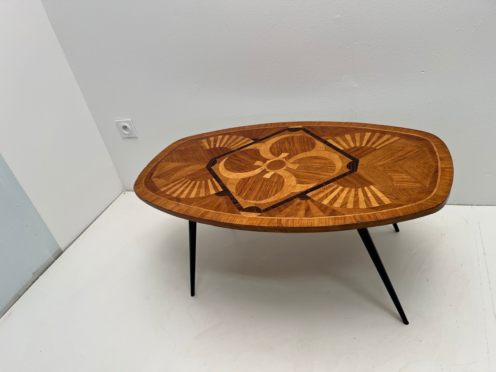 Oval coffee table imitation Galé 70s