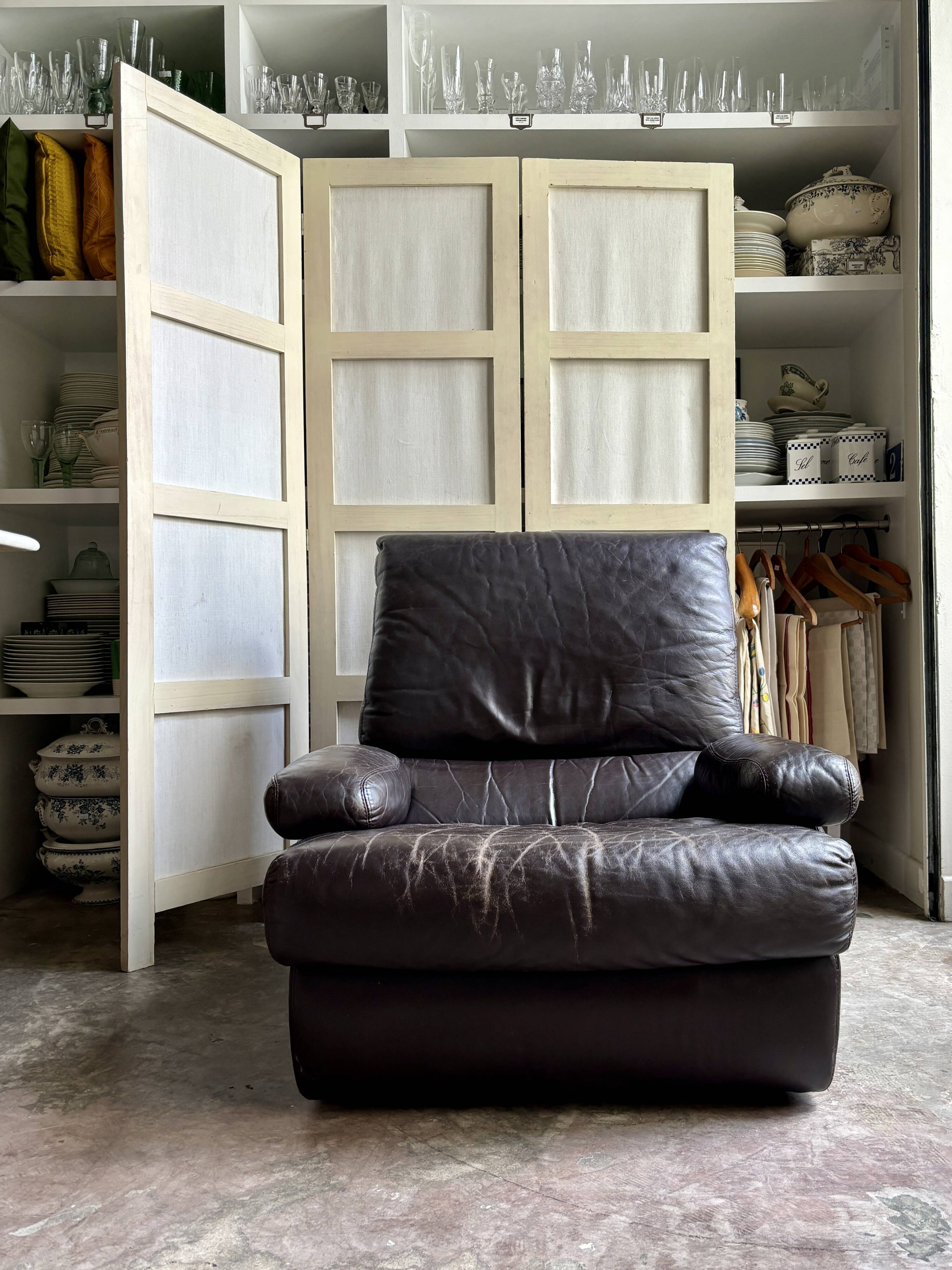 Fauteuil en cuir marron