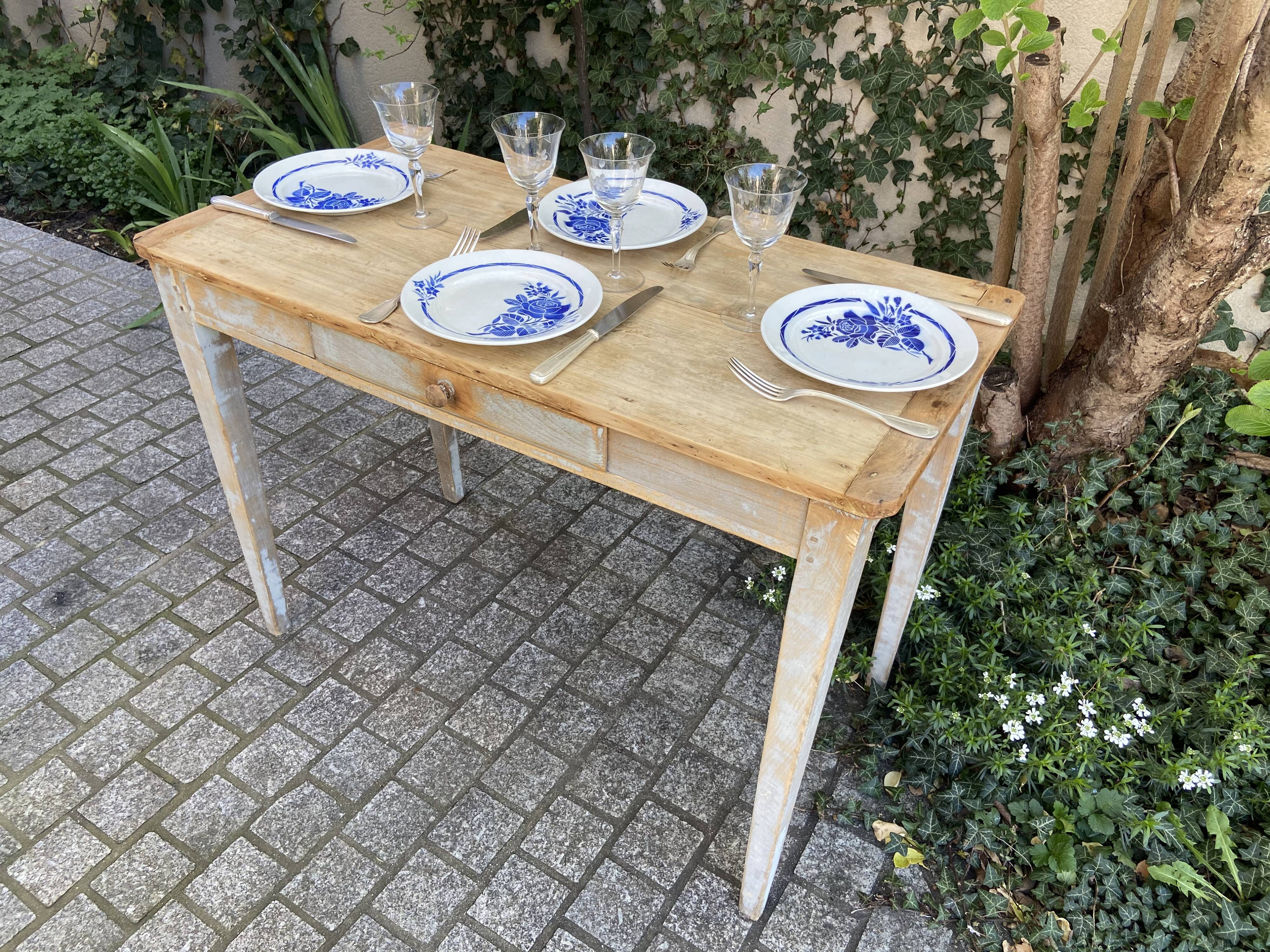 Small vintage farm table 1940 / 50