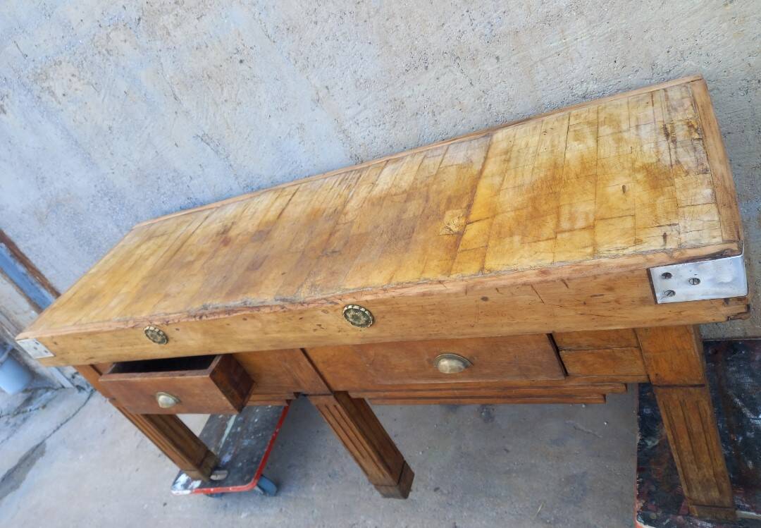 2-drawer block, butcher's shop, beautiful patina, wood color