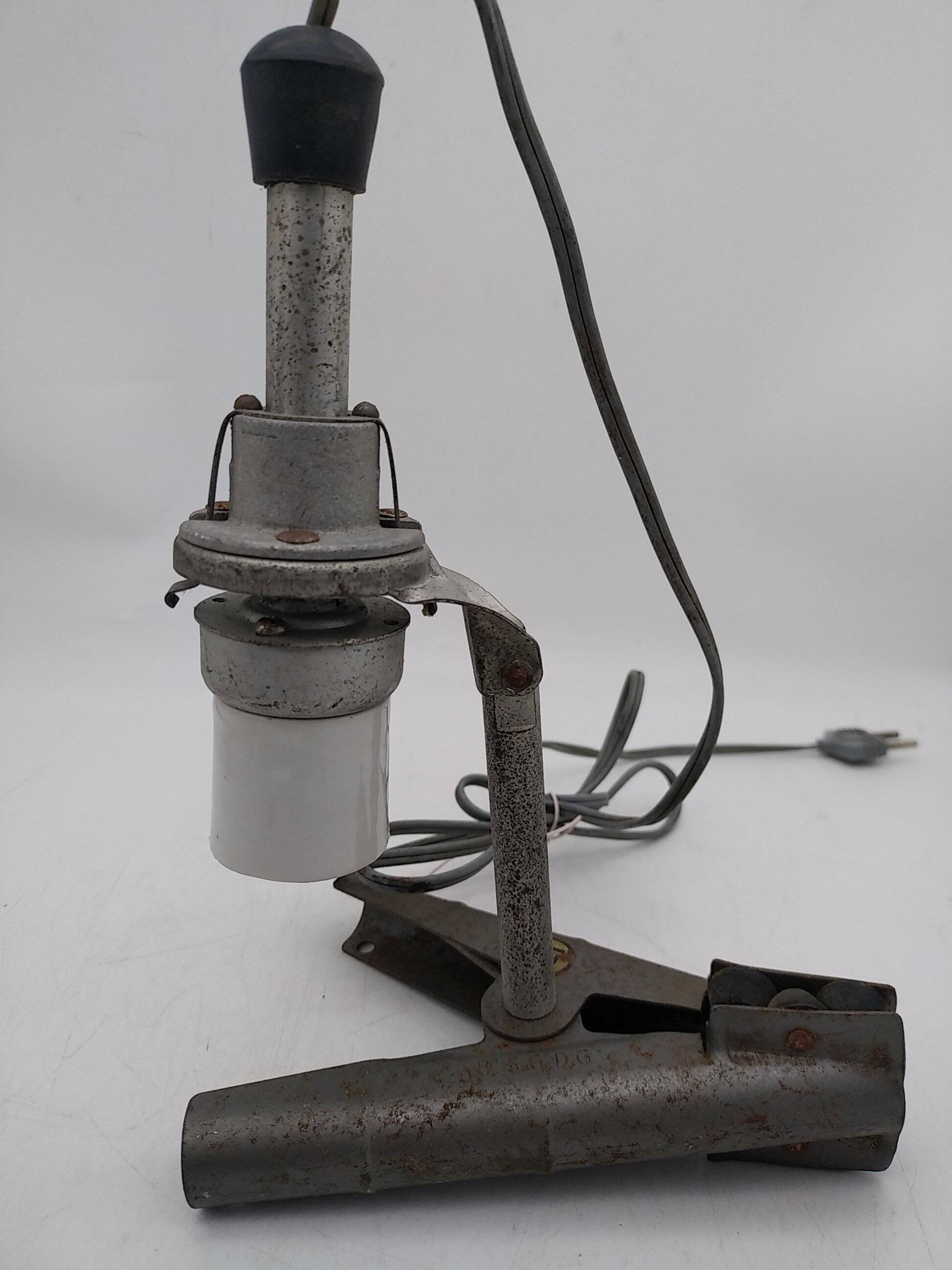Lita clamp lamp. Porcelain socket. SGDG.