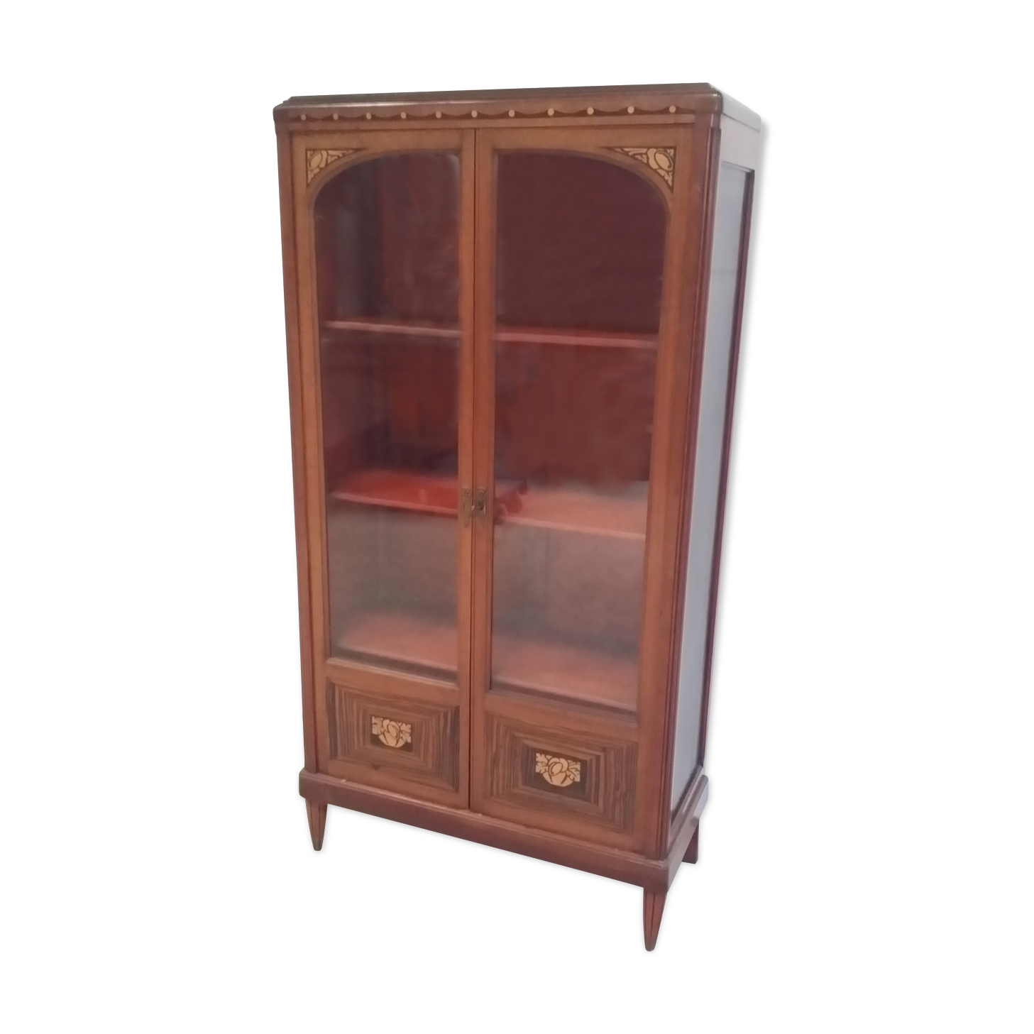 Art deco showcase - art nouveau