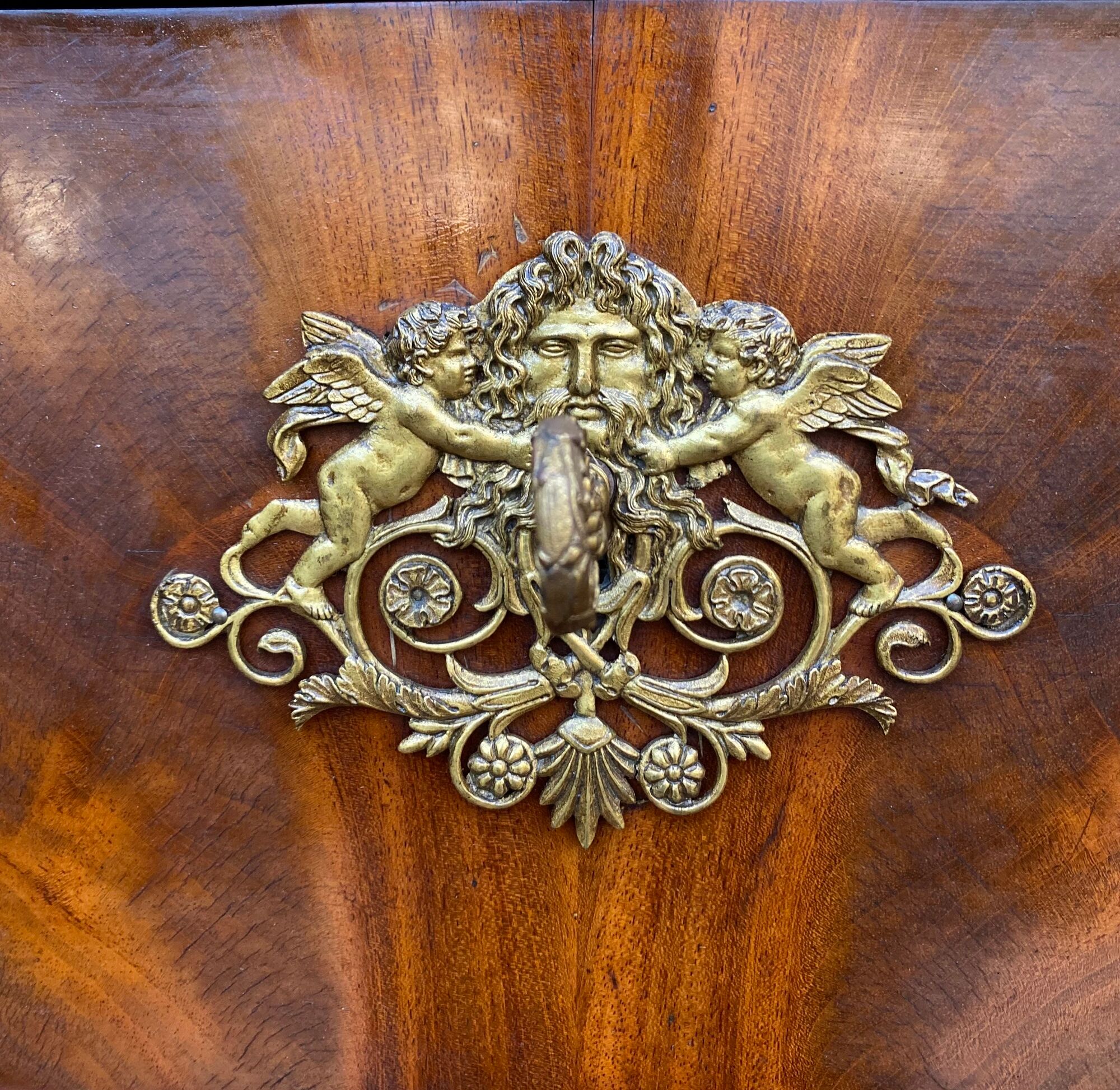 Dresser in mahogany flamed period Empire XIXth century
