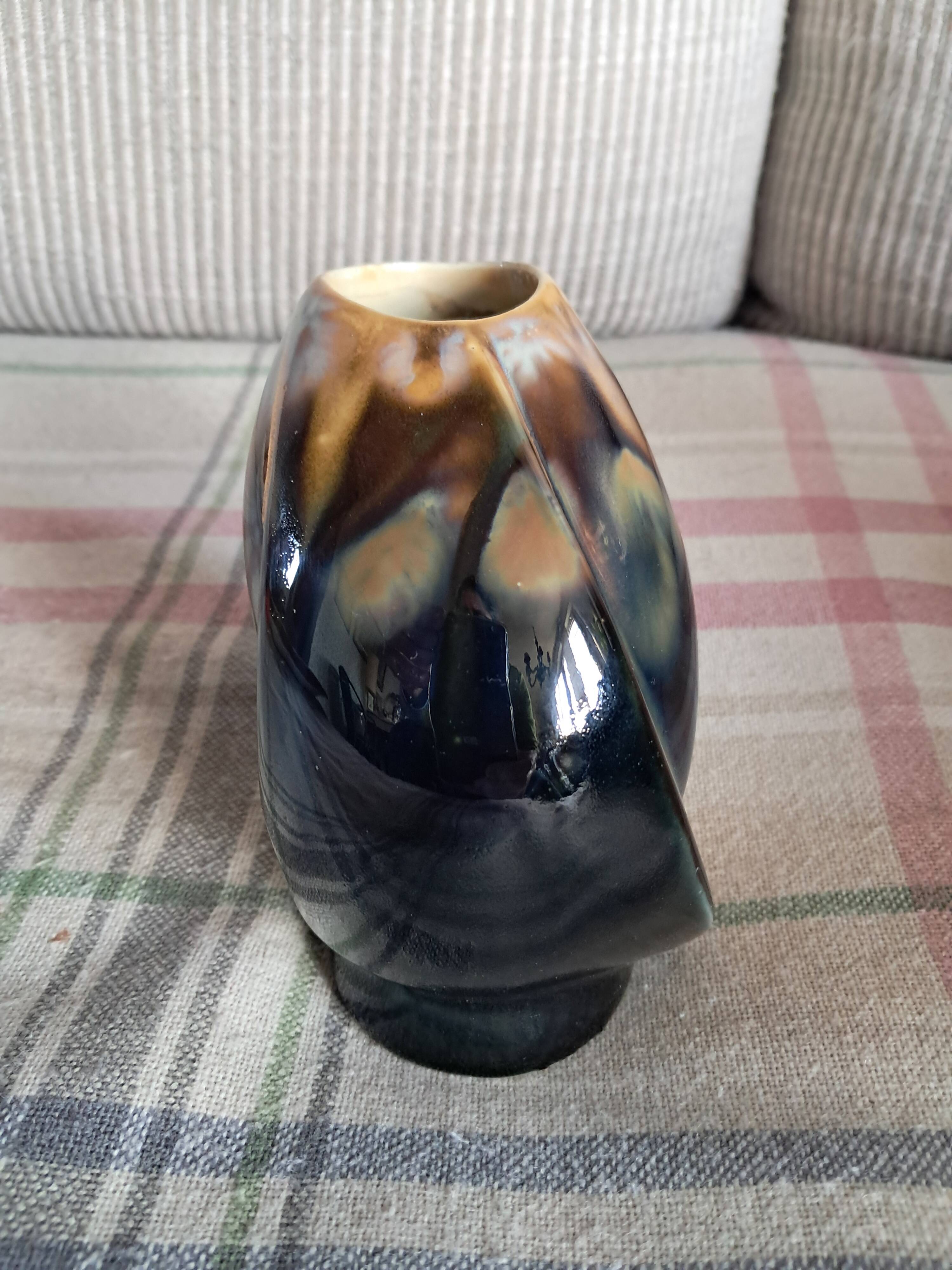 Vase vintage très original signé Vérigord