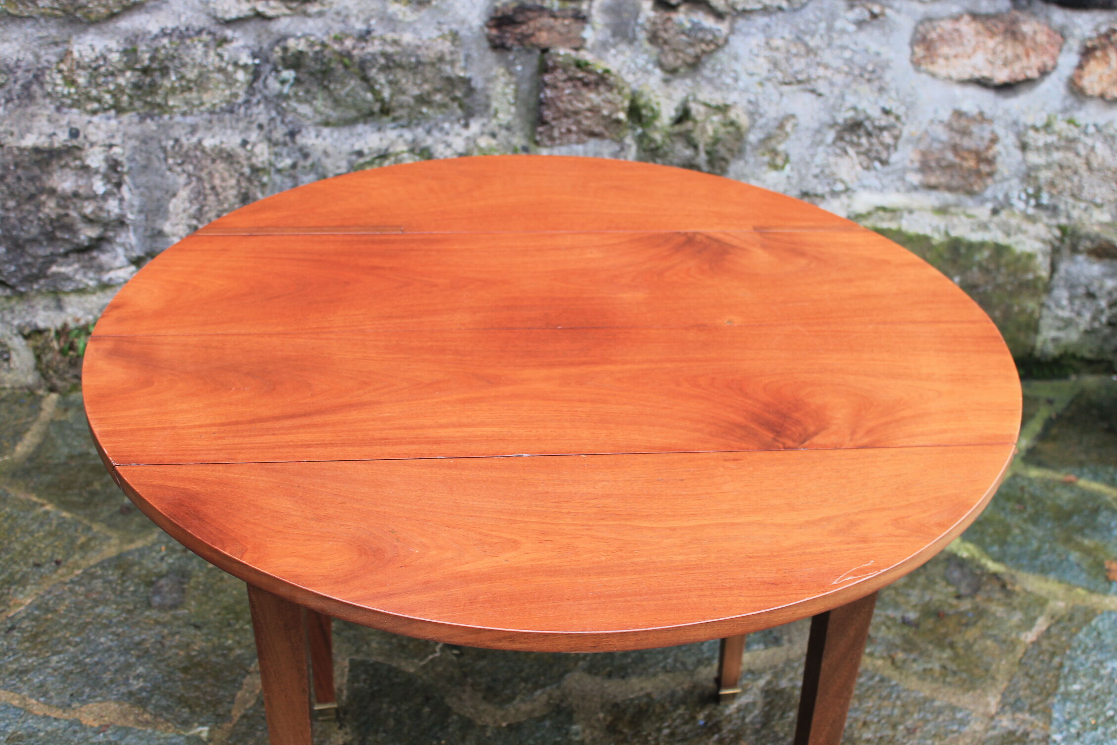 Table Louis XVI