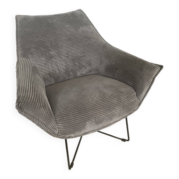 Velvet design armchair furminova