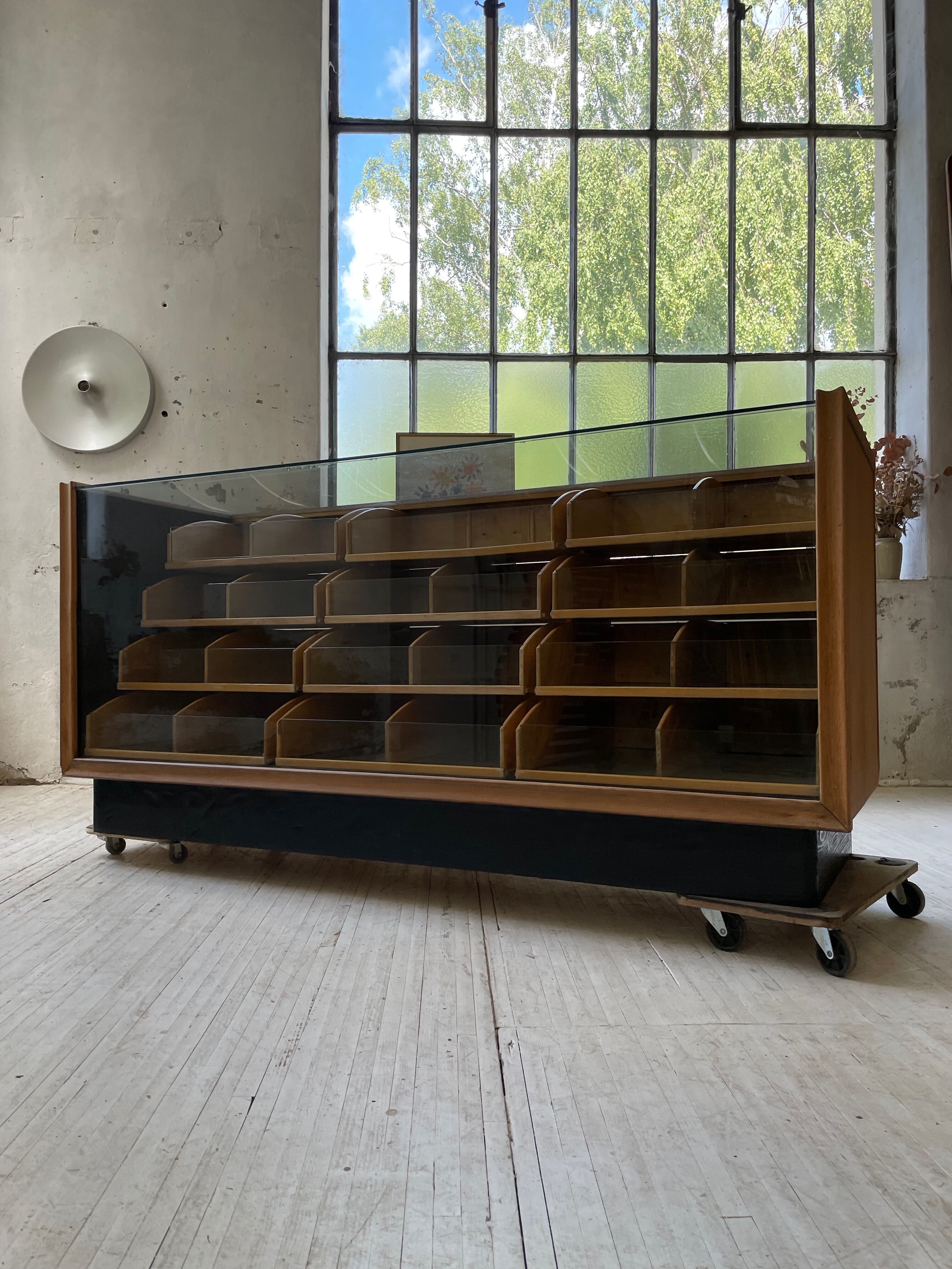 Glass trading post 50s