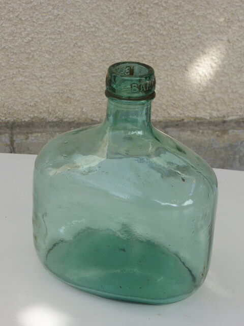 Charming bottle bottle brand BANDEIRA in vintage bluish green glass