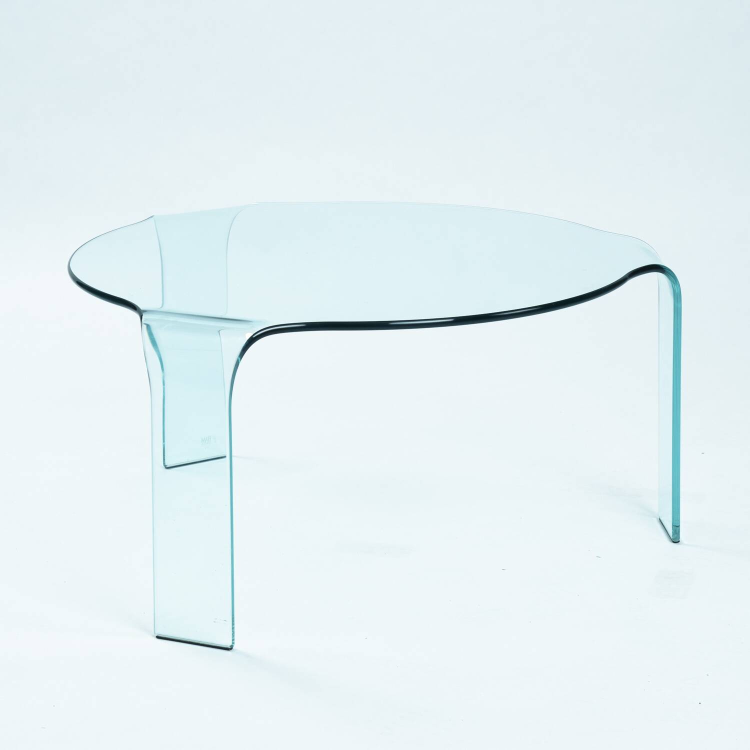 Fiam glass round coffee or sidetable, Italy, 1980s