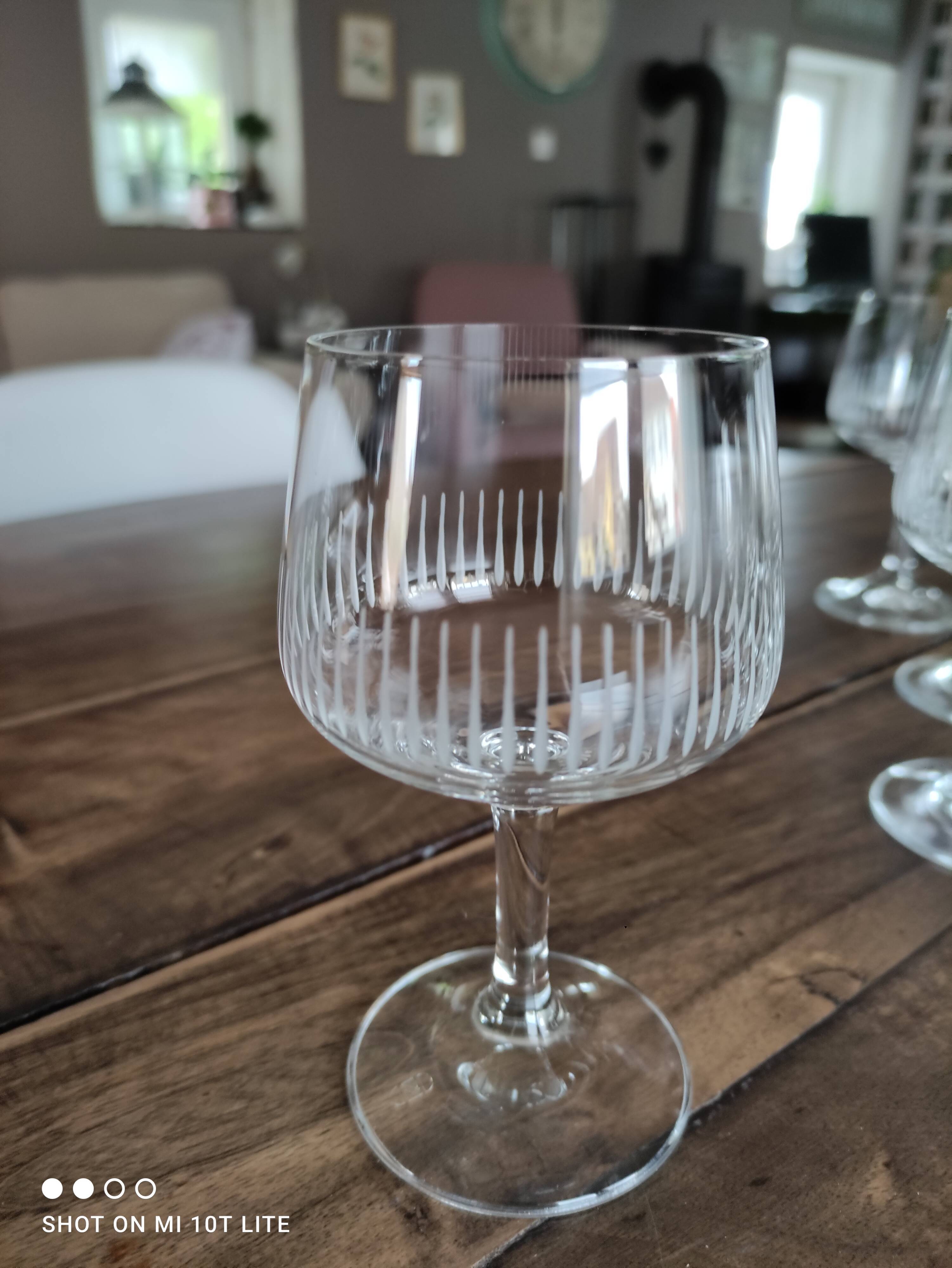 Set of 11 old wine glasses shaped chiseled crystal balloons