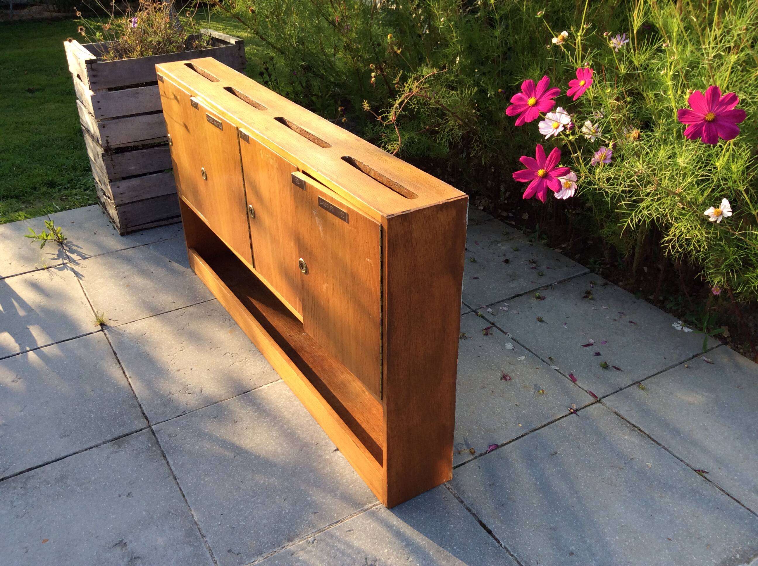 Letter box