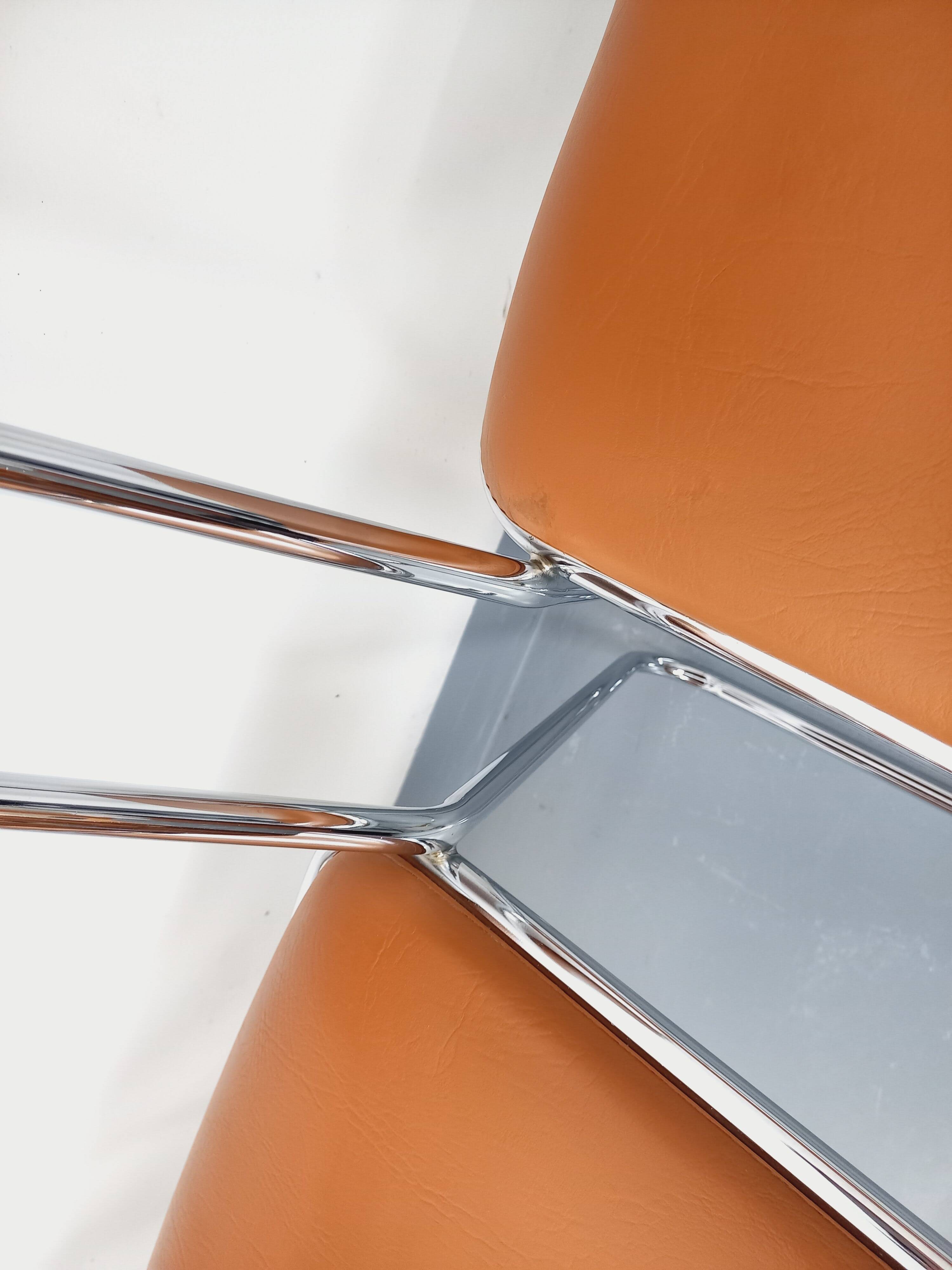 4 vintage sleigh chairs from the 70s, in designer chrome metal