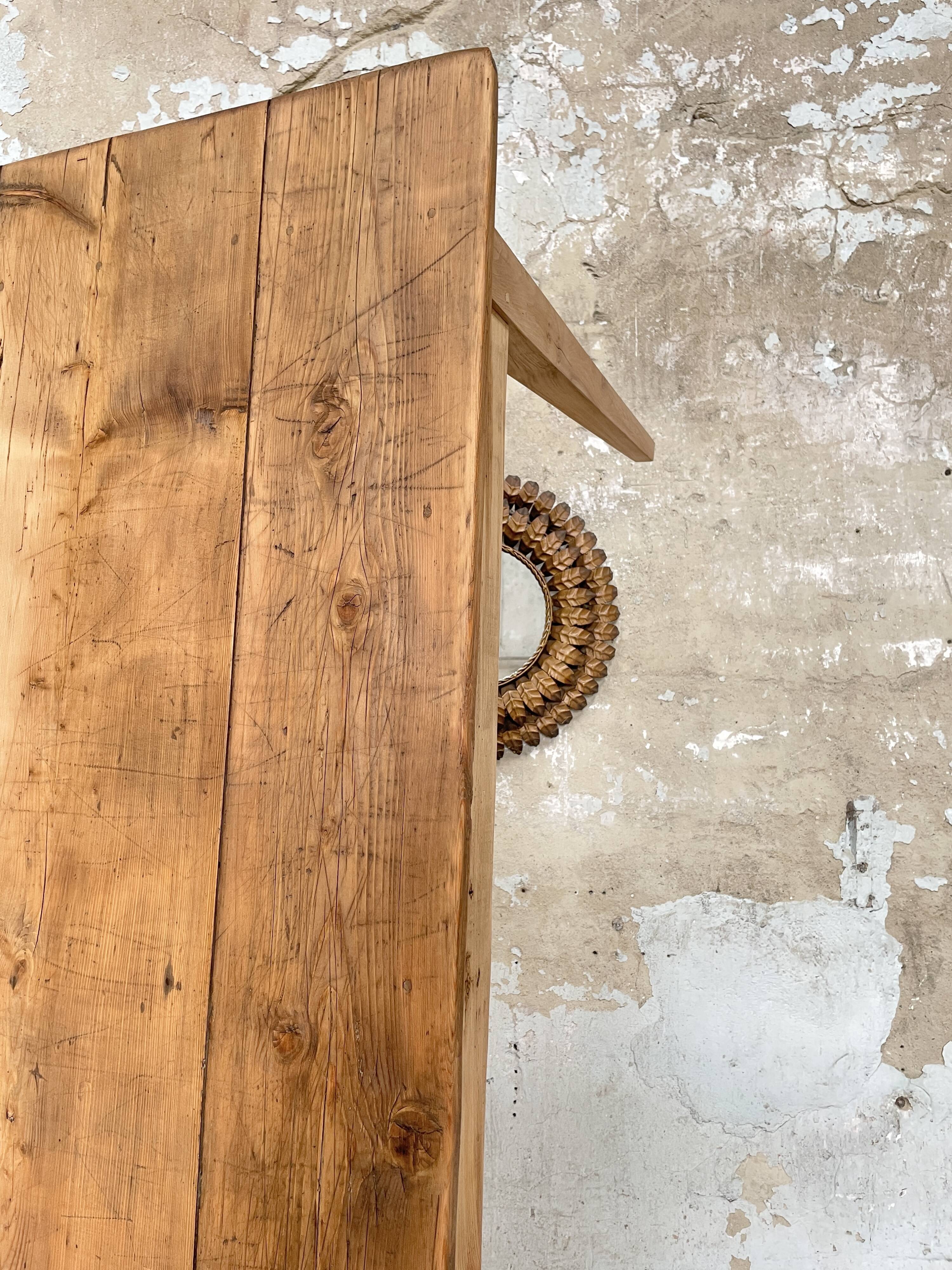 Table de ferme vintage en bois brut