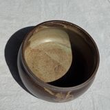 A small stoneware bowl, brown exterior, speckled grey interior D15