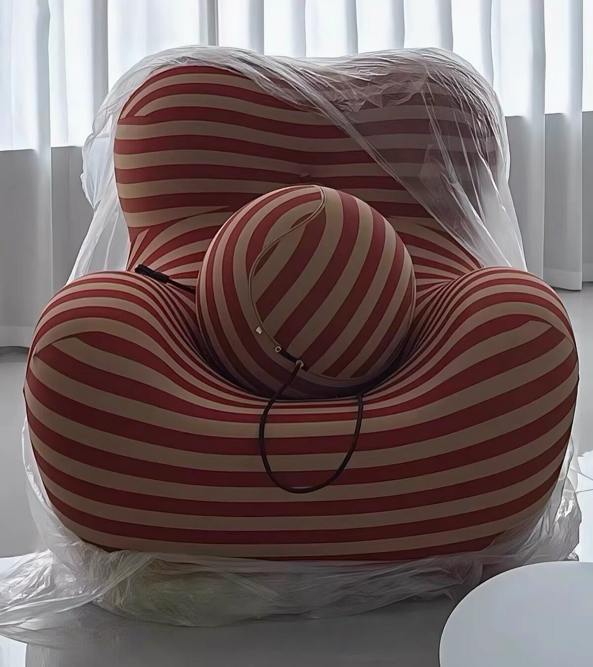 Icon Design Armchair "UP" & Ottoman - Soara Pattern - New