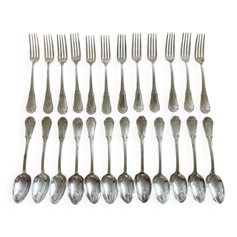 24 couverts anciens Louis XV.