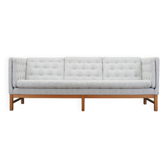 Oak sofa, Danish design, 1970s, manufactured by Erik Jørgensen Møbelfabrik